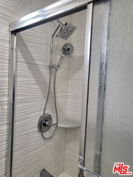 Building Photo - 2754 W 12th St