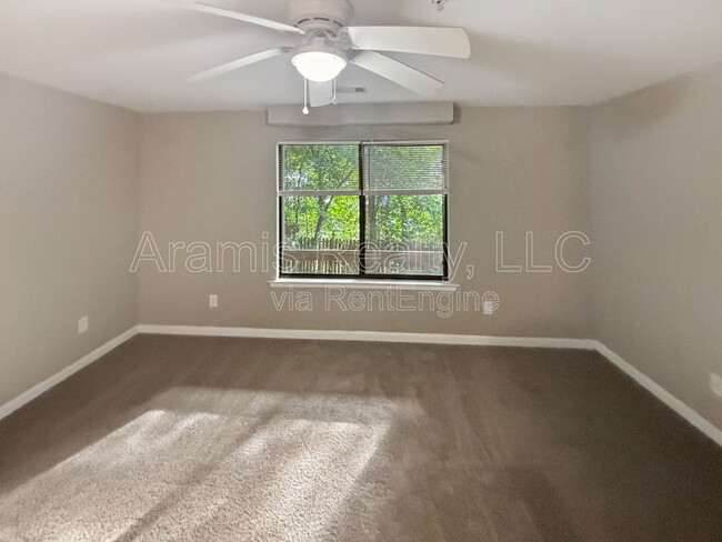 Building Photo - 3272 Blazing Pine Knoll