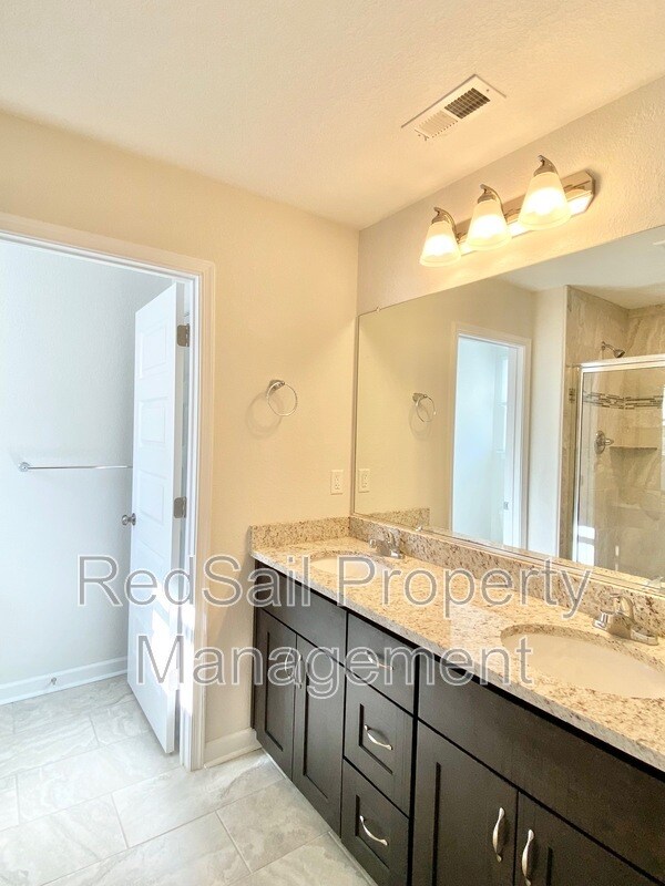 Building Photo - 2758 McKann Ave