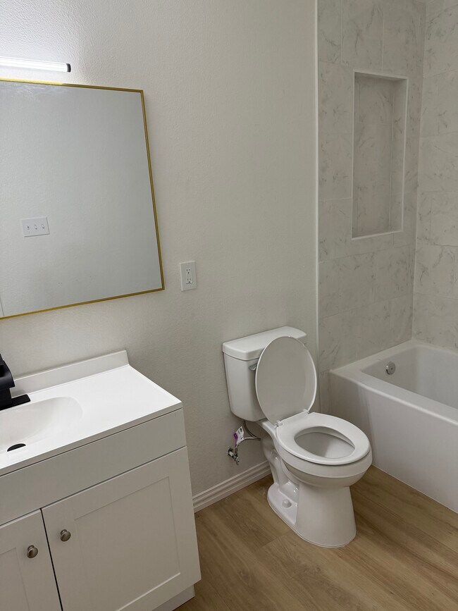 Building Photo - 12939 Segrest Dr