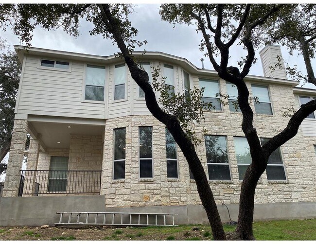 Building Photo - 7500 Mitra Dr