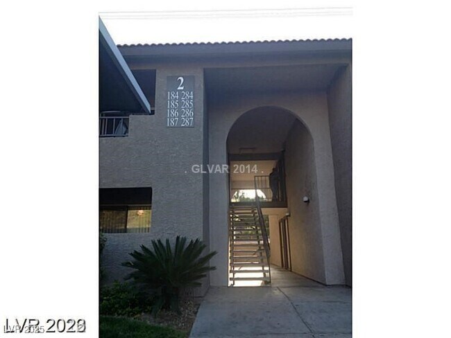 Building Photo - 2606 S Durango Dr