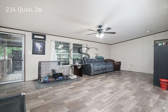 Building Photo - 234 Quail Dr