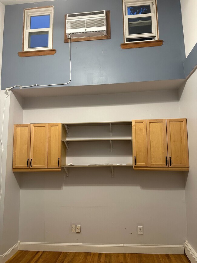 bedroom 2 - 556 1st St