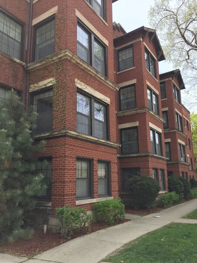 Primary Photo - 312 Lee St