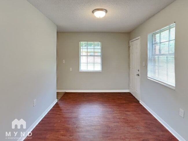 Building Photo - 4053 Doster St SW