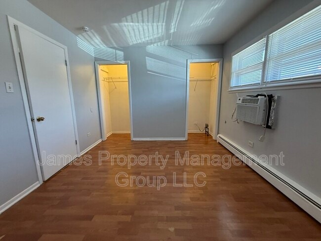 Building Photo - 39 N King Arthur Ct