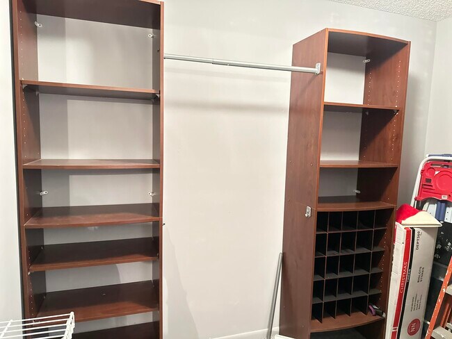 Building Photo - 7593 Tahiti Ln