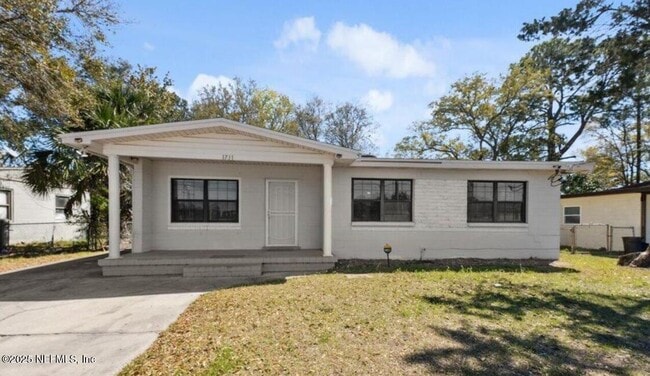 Primary Photo - 1731 Melson Ave