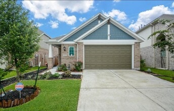 Building Photo - 29880 Dovetail Blf Ln