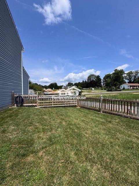 Building Photo - 3993 Dana Ave