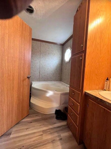 Building Photo - 200 N 28th St