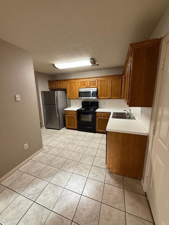 Building Photo - 141-145 Northridge Drive