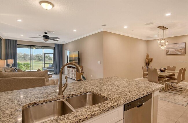Building Photo - 13738 Messina Loop