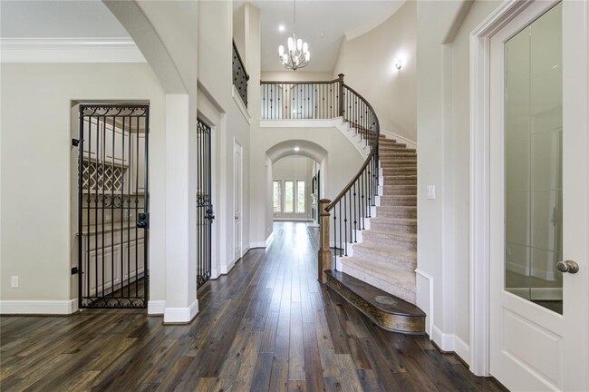 Building Photo - 2827 Winthrop Mdw Wy