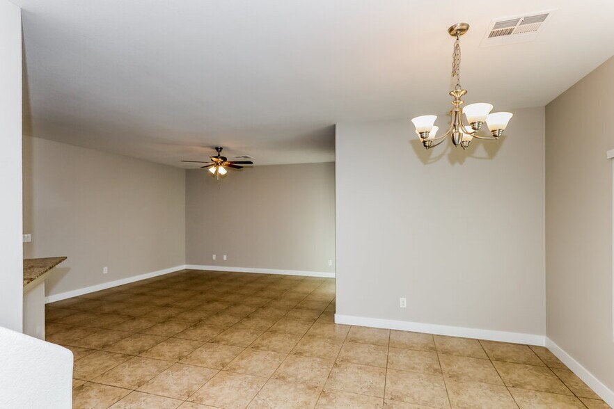 Building Photo - 9623 Vega Carpio Ave