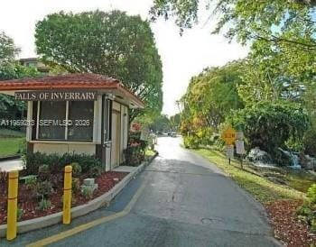 Building Photo - 6300 S Falls Cir Dr