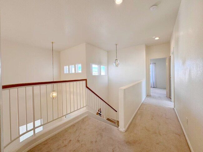 Building Photo - 7849 Blue Brook Dr