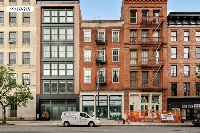 Building Photo - 331 Greenwich St
