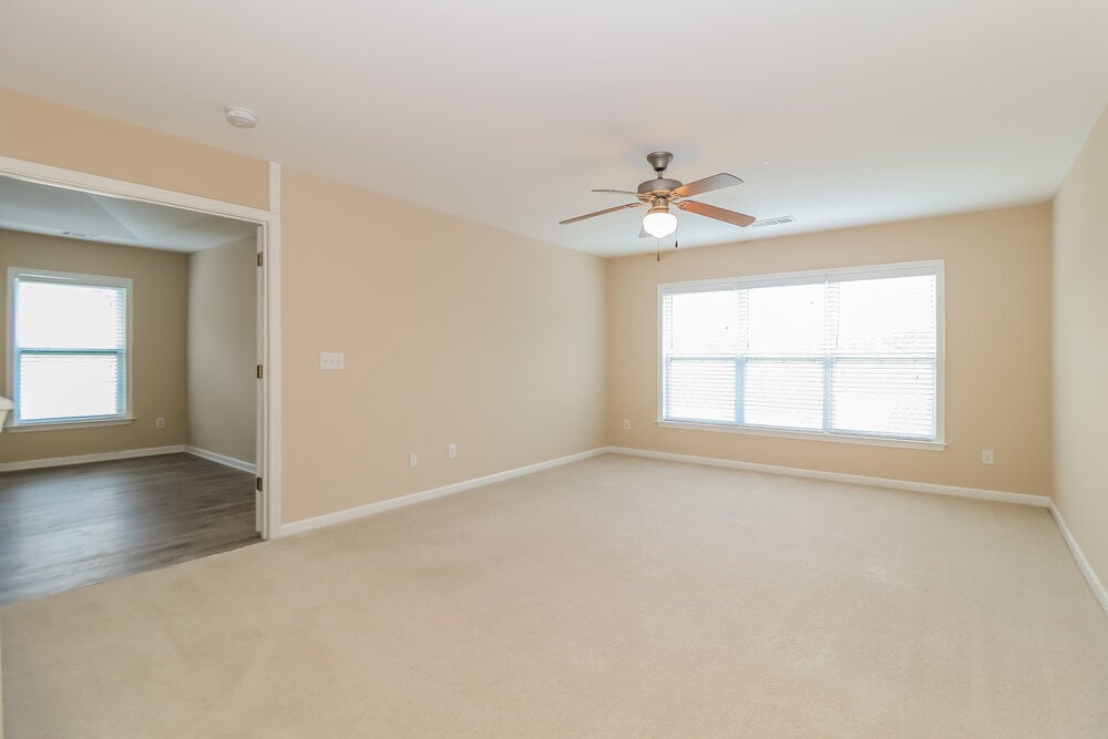 Building Photo - 5080 Fieldstone View Cir