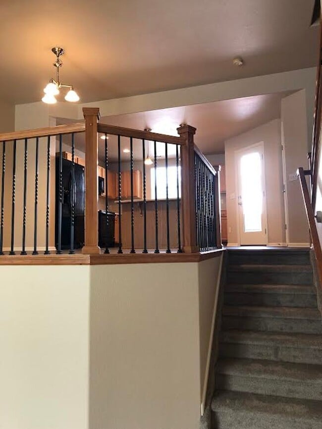 Building Photo - Fully Renovated, "MUST SEE" 3 Bedroom, 3 Bath Townhome with 2 Car Attached Garage