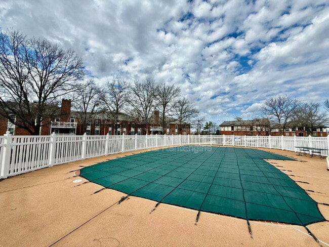 Building Photo - 974 Claytonbrook Dr