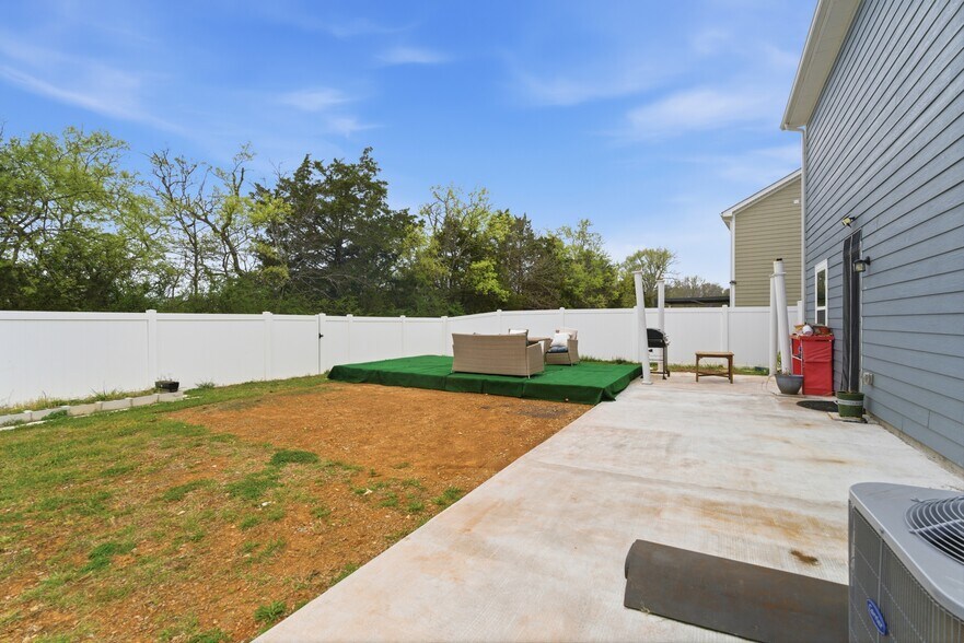 Building Photo - 2210 Cancellara Ct