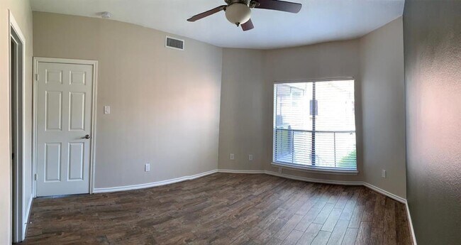 Building Photo - 10176 Oakberry St