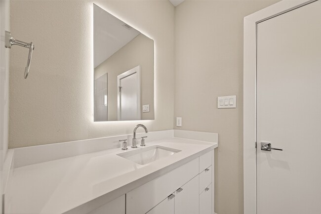 Building Photo - 778 Paul Quinn St