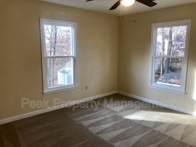 Building Photo - 12222 Poplar Forest Dr