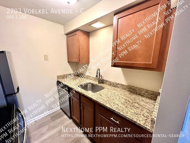 Building Photo - 2703 Voelkel Ave