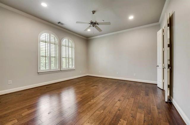 Building Photo - 4343 McKinney Ave