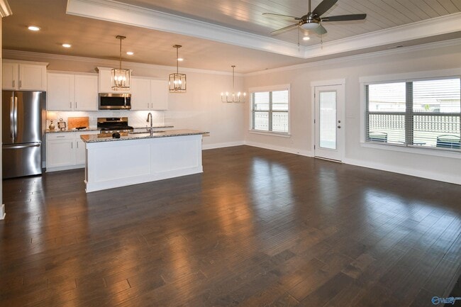 Building Photo - 105 Missouri Dr