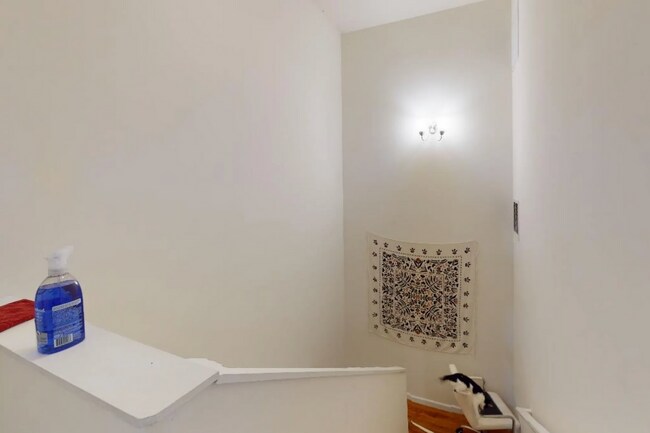 Building Photo - 1739 W Berks St