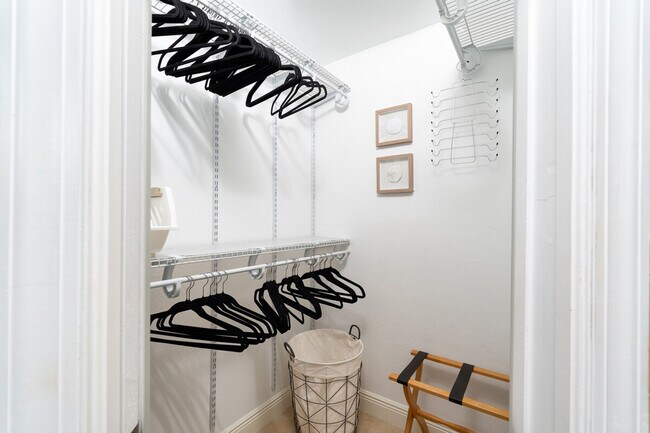 Building Photo - 149 Beachcomber St