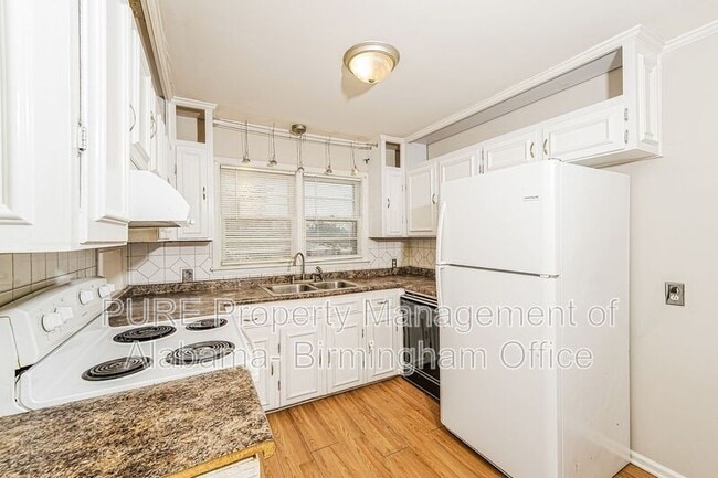 Building Photo - 3432 Crayrich Dr