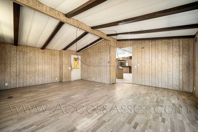 Building Photo - Lovely 2 Bed/2 Bath Manufactured Double-Wide Home In Anza!