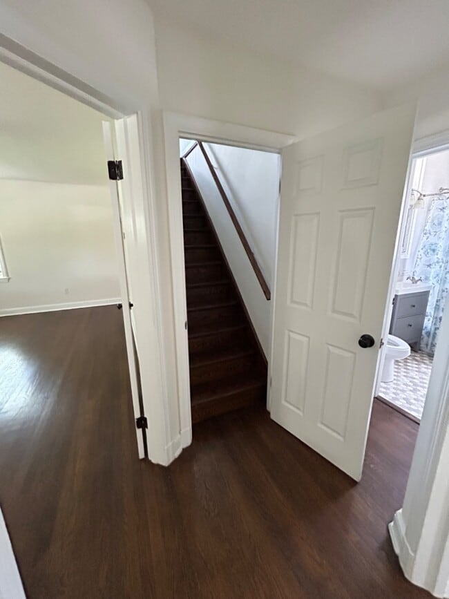 Building Photo - 9407 Colesville Rd