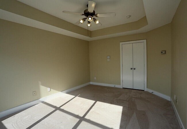 Building Photo - 3576 Link Valley Dr.
