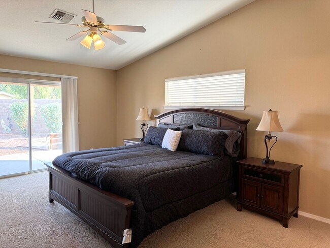 Building Photo - Spacious 3-Bedroom Home with RV Parking & Boat-Deep Garage