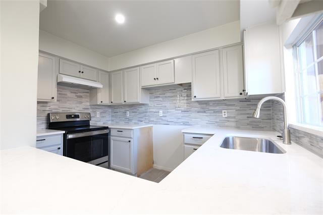 Building Photo - 10459 Las Brisas Dr