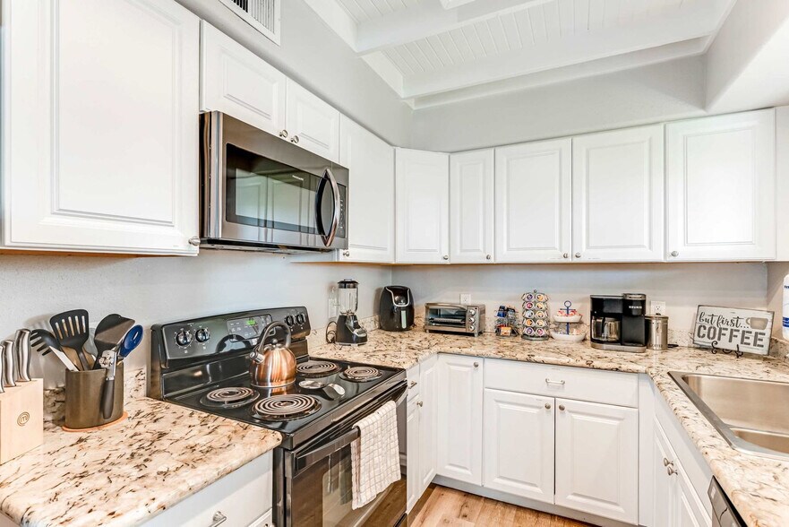 Building Photo - 510 E King St