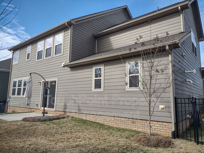 Building Photo - 1019 Hamilton Mill Dr