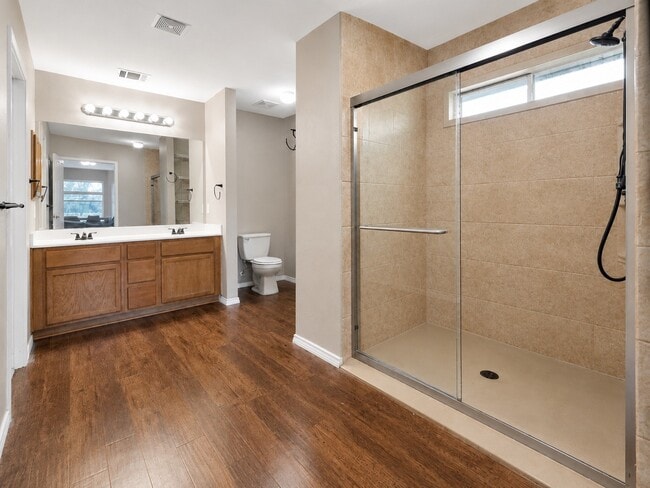 Building Photo - 9430 Anderson Way