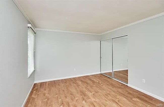 Building Photo - Coming Soon St Peters Area