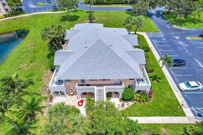 Building Photo - 353 S US Hwy 1