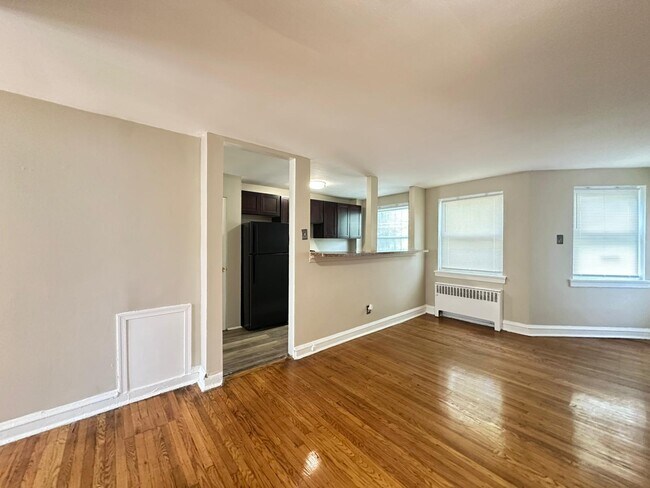 Building Photo - 6776 Blakemore St