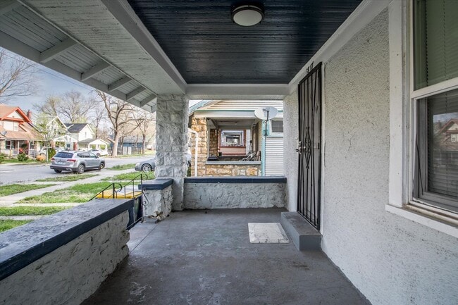 Building Photo - 3817 S Benton Ave