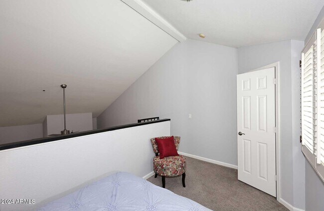 Building Photo - 7675 E McDonald Dr