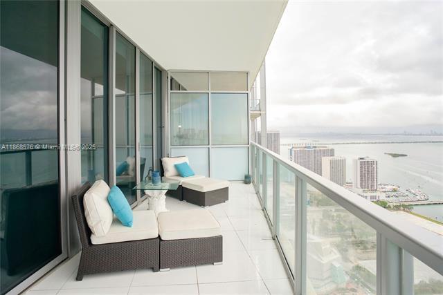 Building Photo - 1100 Biscayne Blvd
